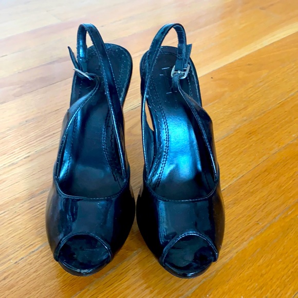 Women Strapped HighHeel, Black, Glossy, Open Toe,5 - Picture 1 of 7